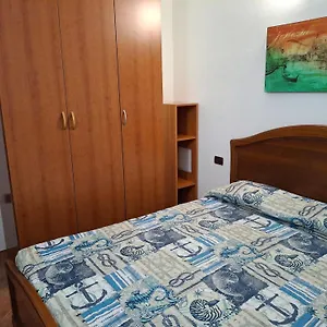 Apartment Del Mare Ligure Terme & Piscina A 37 Gradi, Santo Stefano al Mare